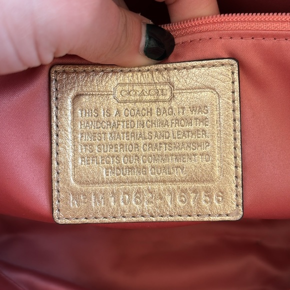 COACH Natalie Beige and gold shoulder tote bag - Picture 7 of 13